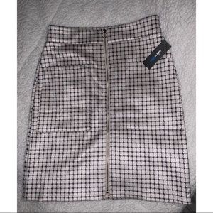 High waist pencil skirt